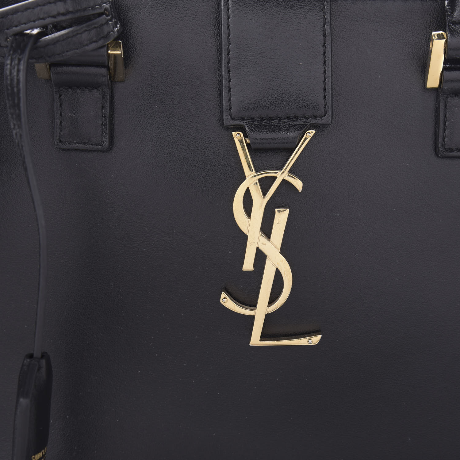 ysl monogram cabas bolsa