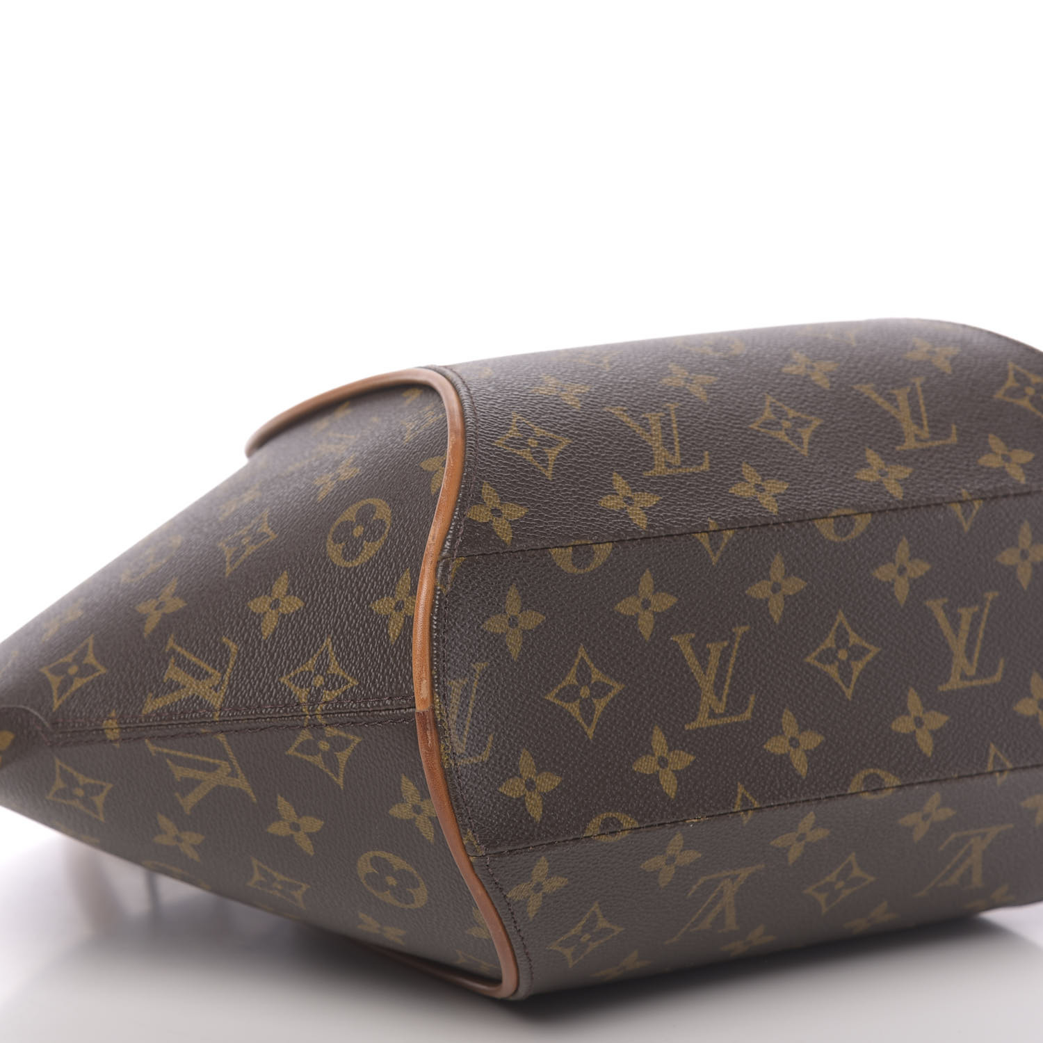 louis vuitton monogram ellipse mm