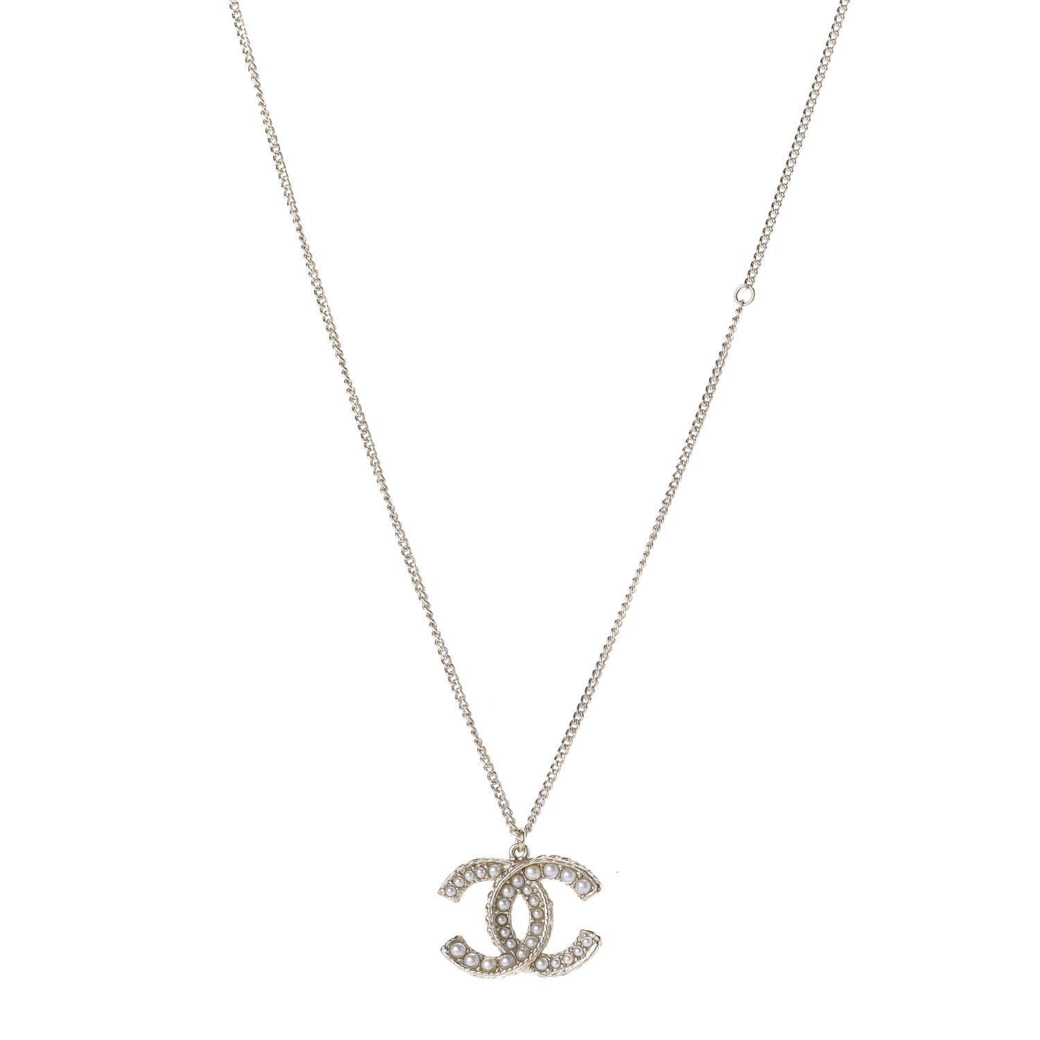 chanel pearl cc pendant necklace