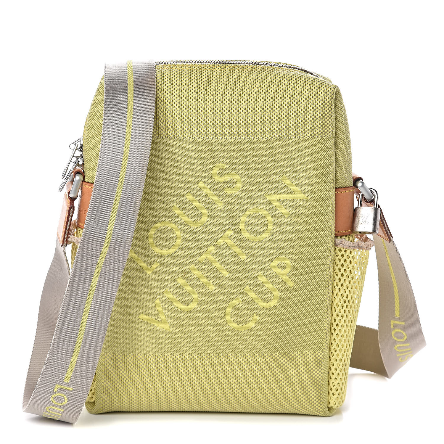 Louis Vuitton Vintage America's Cup 1995 Calvi Messenger Bag at 1stDibs