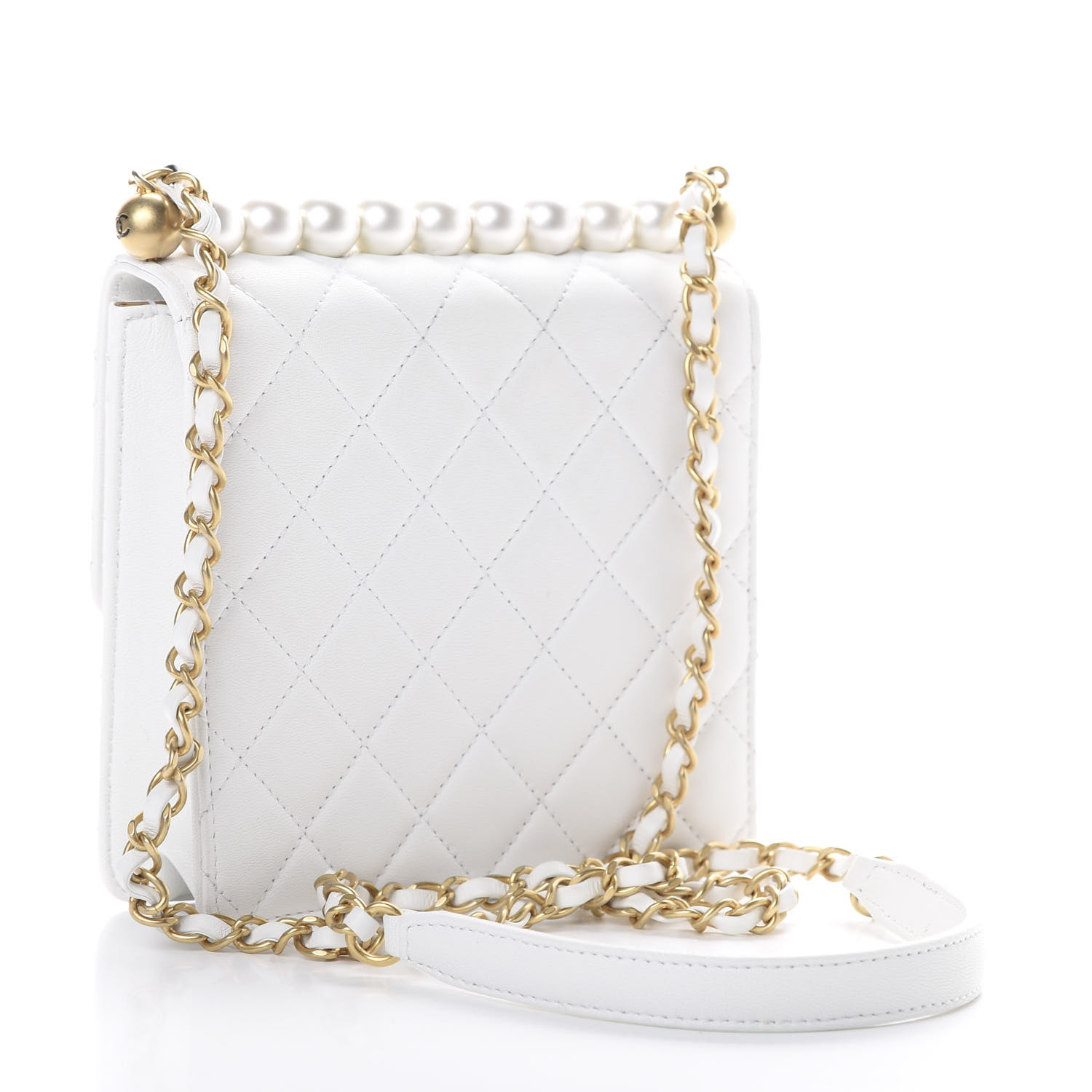 CHANEL Lambskin Quilted Chic Pearls Flap White 586644