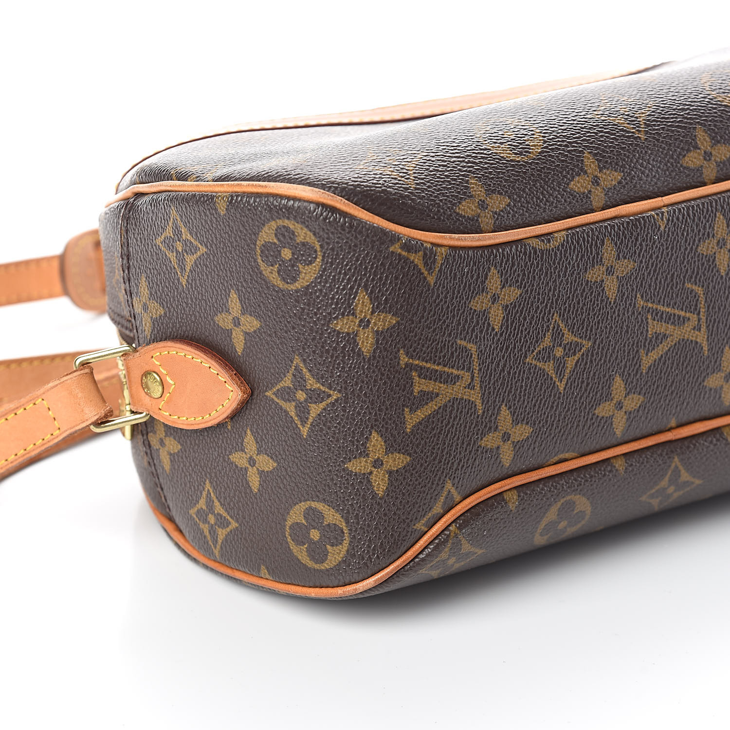 lv blois monogram