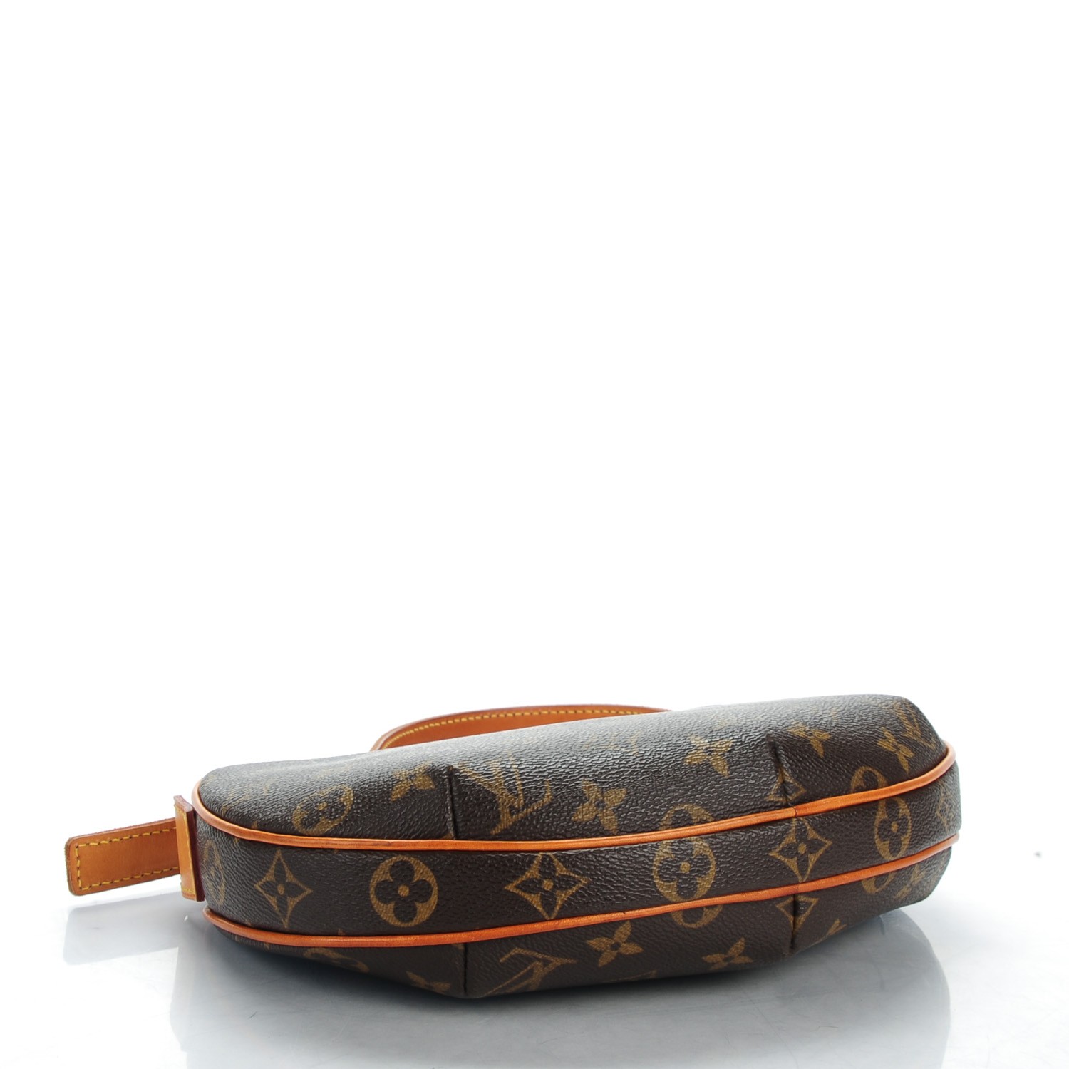 louis vuitton monogram croissant pm