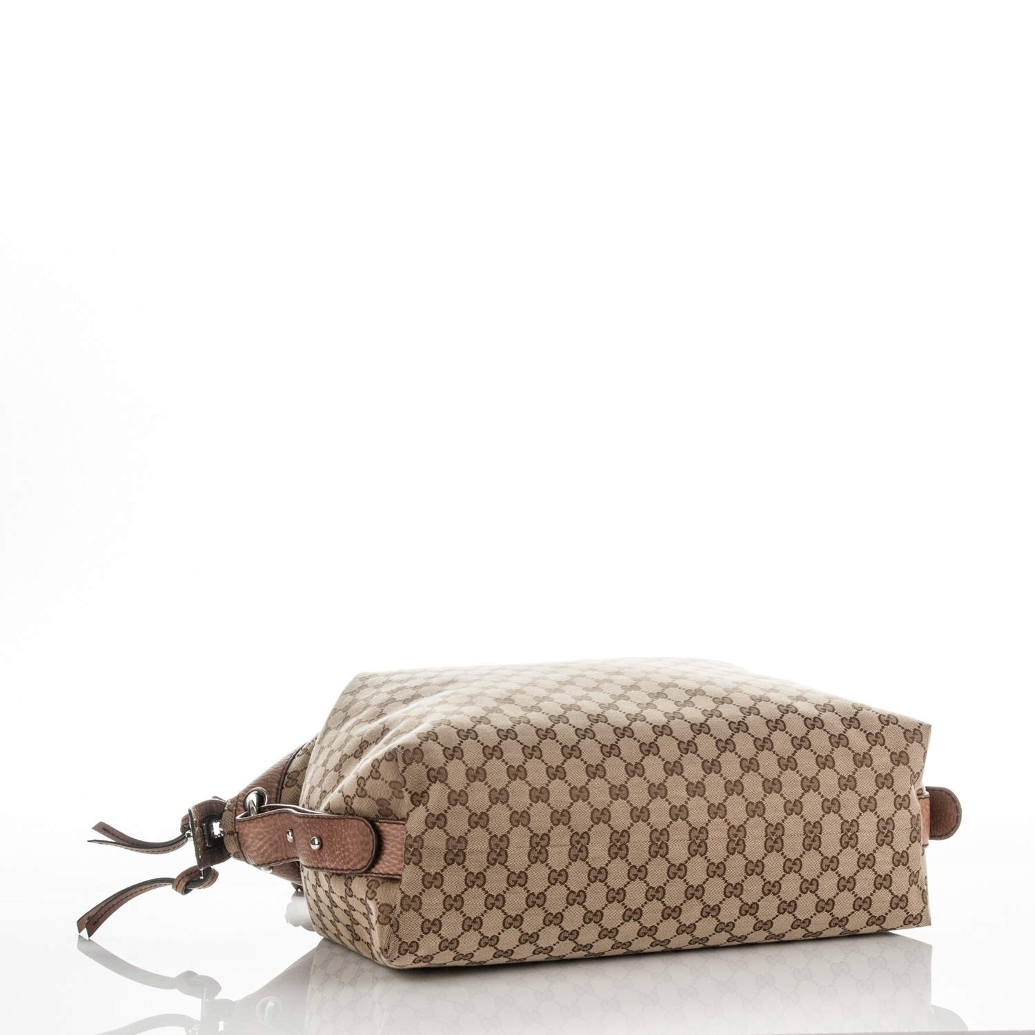 gucci bamboo tassel clutch