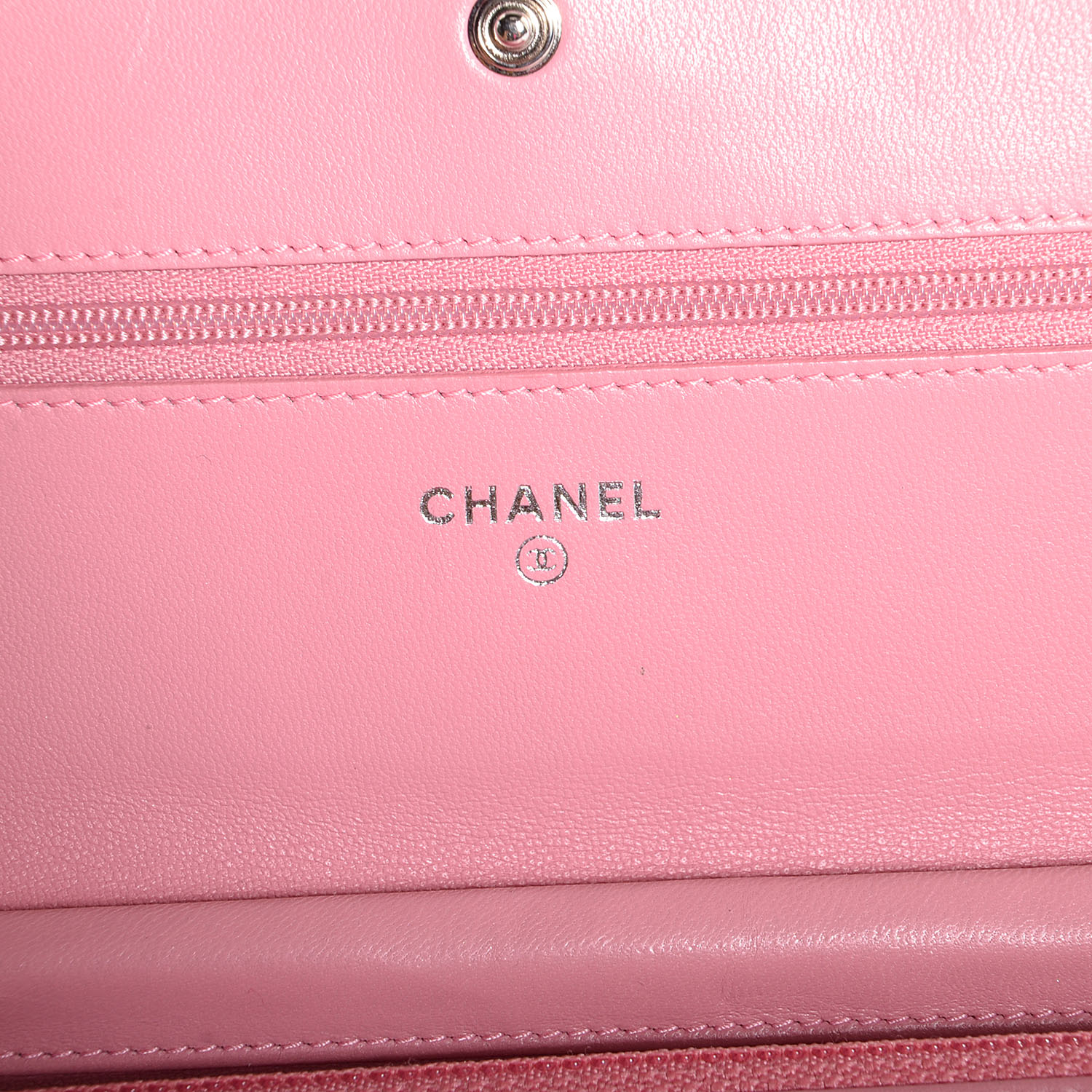 chanel camellia wallet pink