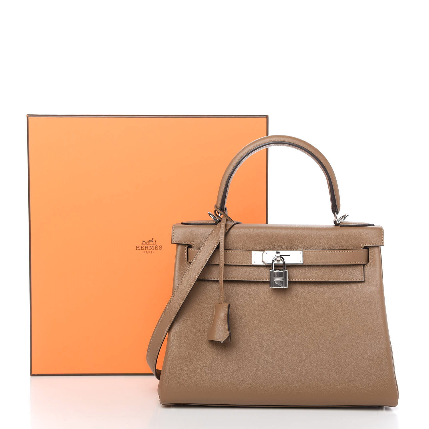 HERMES Evercolor Kelly Retourne 28 Beige De Weimar 780725 | FASHIONPHILE