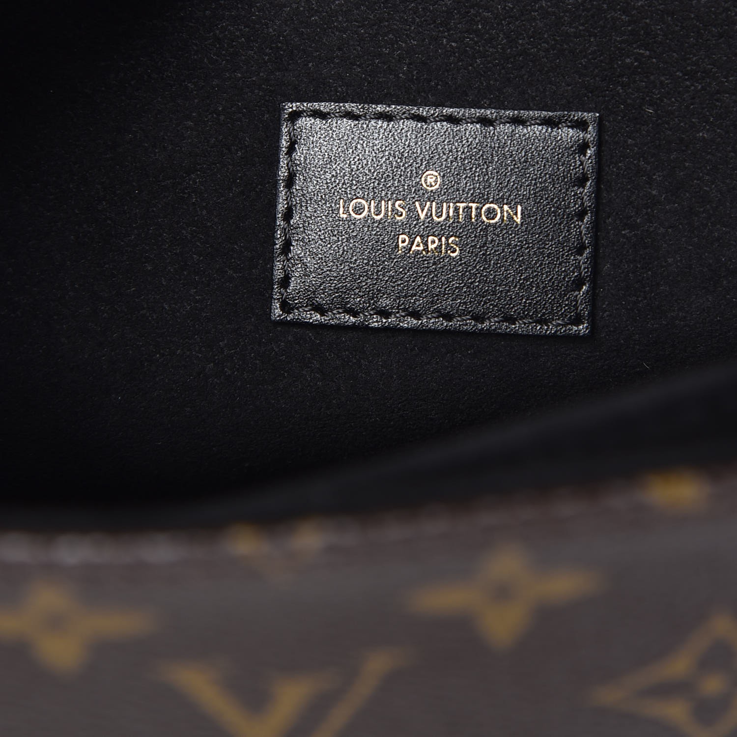 louis vuitton reverse pochette