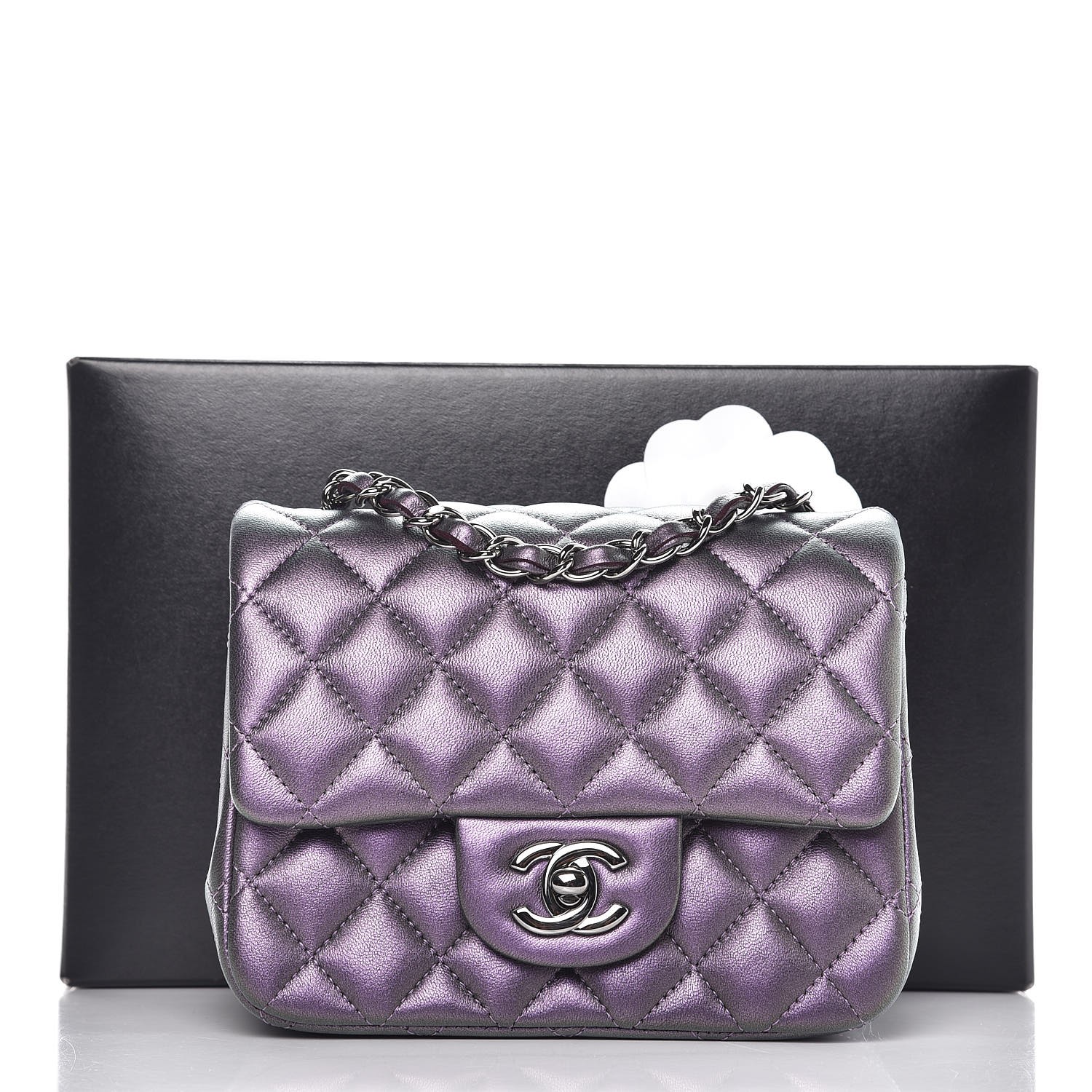 chanel iridescent lambskin quilted bag