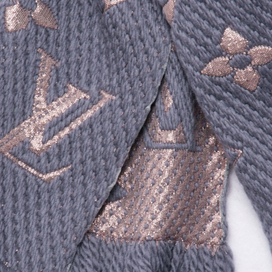 Louis Vuitton Pink Monogram Wool/Silk Shine Shawl Scarf - Yoogi's Closet