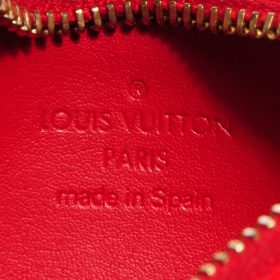 louis vuitton red vernis key pouch