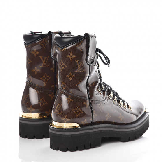 Louis Vuitton Monogram Glaze Mens Outland Ankle Boots 75 Black 381958