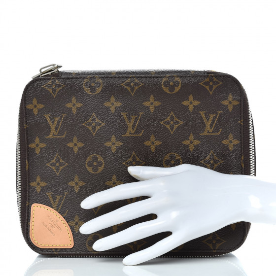 louis vuitton horizon accessories pouch