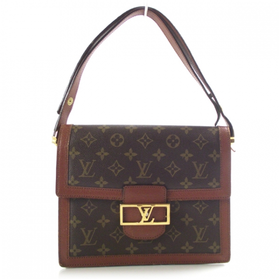 Louis Vuitton, Bags, 8s Louis Vuitton Monogram Crossbody Messenger Bag