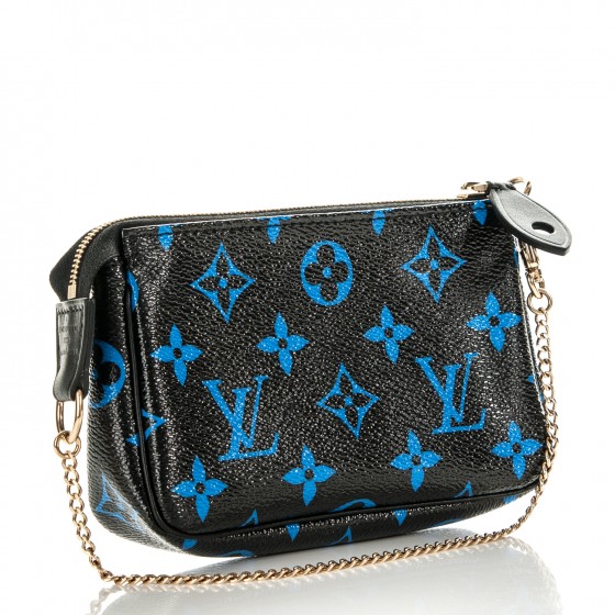 gucci butterfly pouch