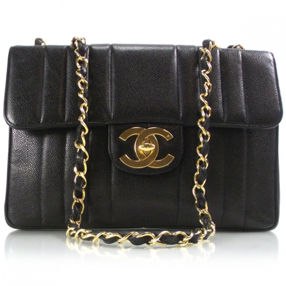 chanel vintage jumbo caviar