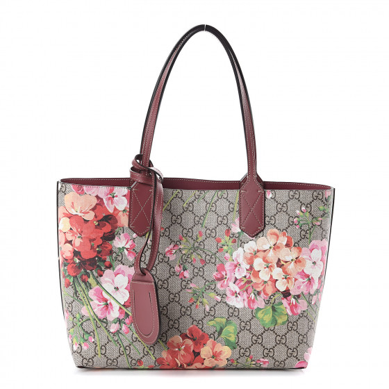 gucci gg supreme monogram blooms