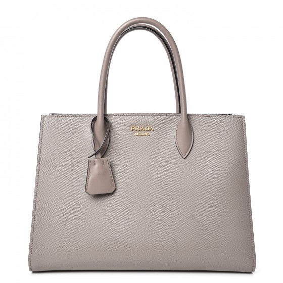 prada argilla saffiano