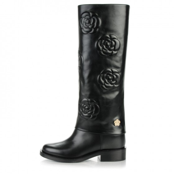camellia boots