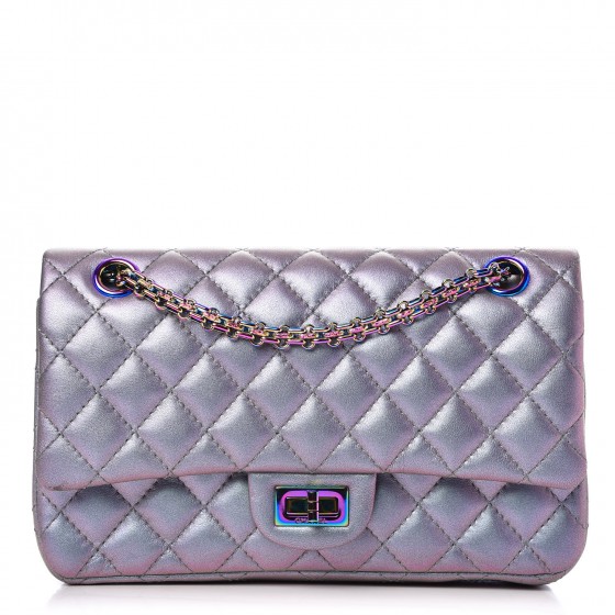 chanel iridescent lambskin quilted bag