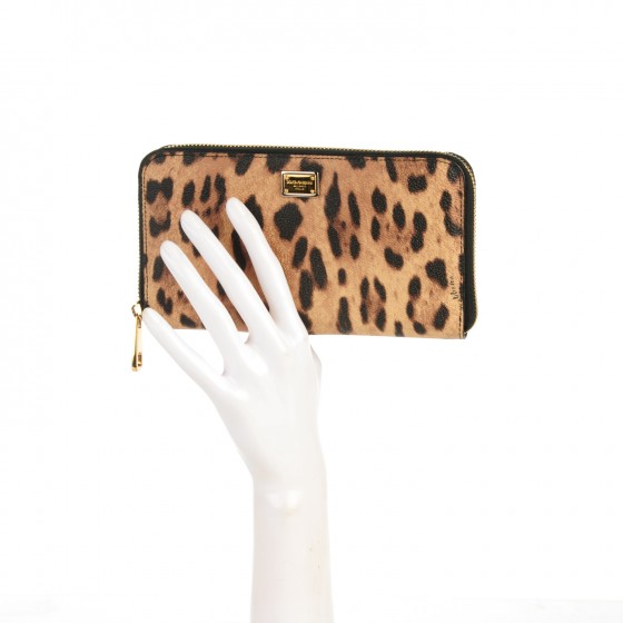 Dolce And Gabbana Dauphine Leopard Print Zip Around Wallet 159478 1819