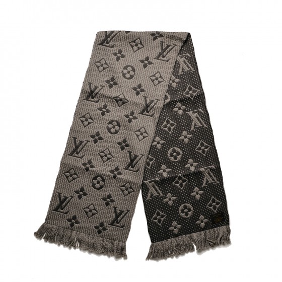 Louis Vuitton Verone Logomania Monogram Wool Scarf at 1stDibs