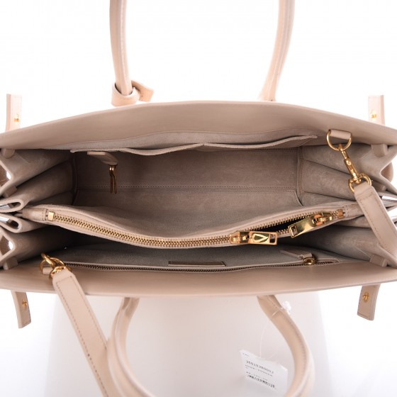 sac de jour nude