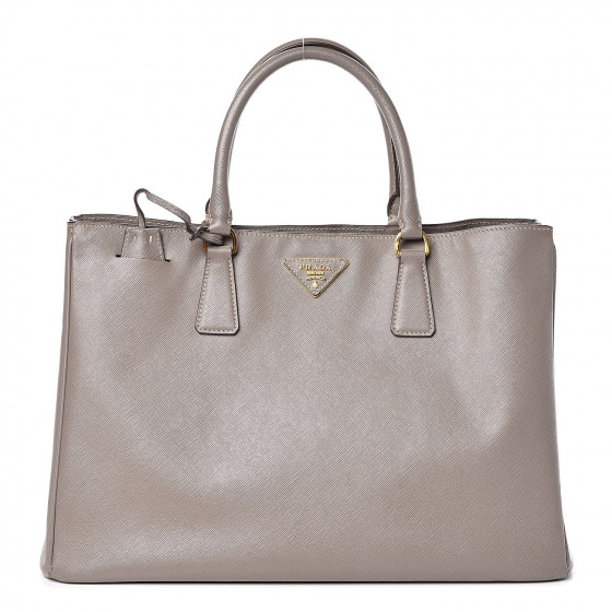 prada argilla saffiano