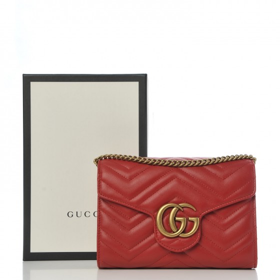 gucci marmont wallet red