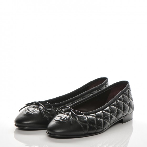 CHANEL Aged Calfskin Quilted CC Cap Toe Ballerina Flats 37.5 Black 183069