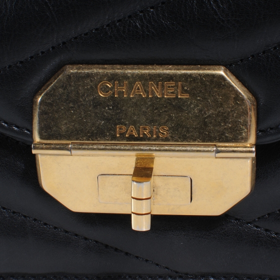 chanel gabrielle flap