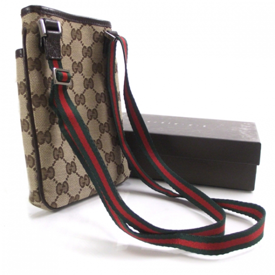 gucci pouch ladies