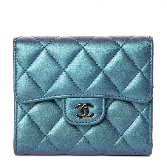 chanel iridescent lambskin quilted bag