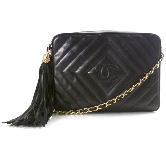 chanel tassel camera bag