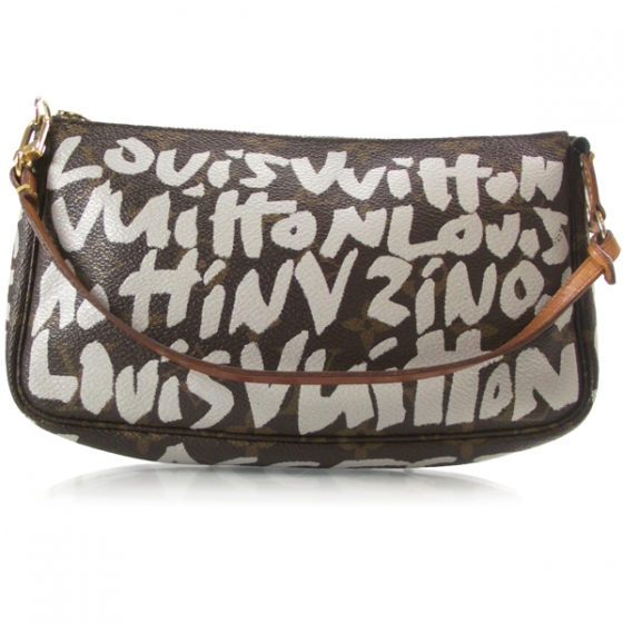 lv graffiti pochette