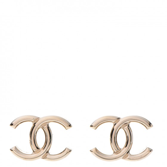 chanel simple earrings