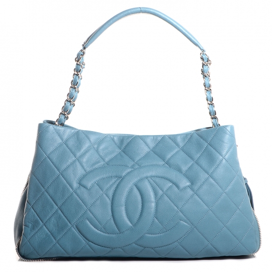 chanel blue shoulder bag