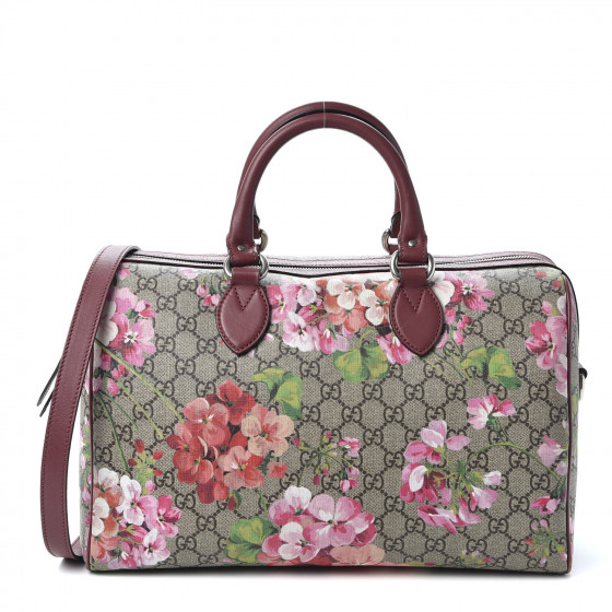 gucci gg supreme monogram blooms