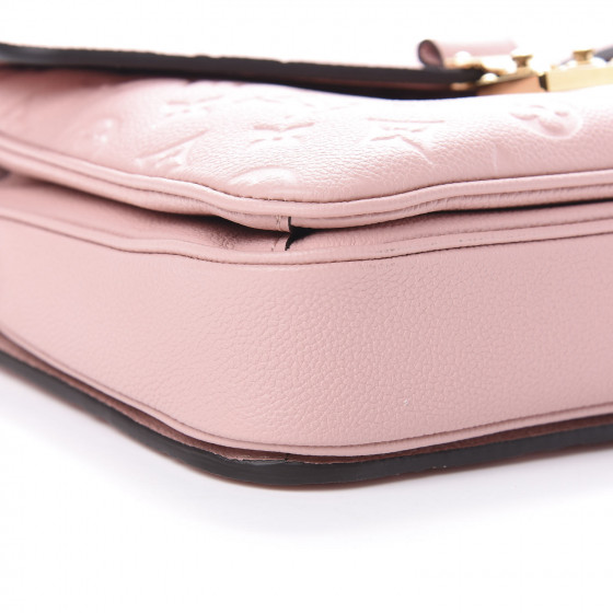 pochette metis rose poudre