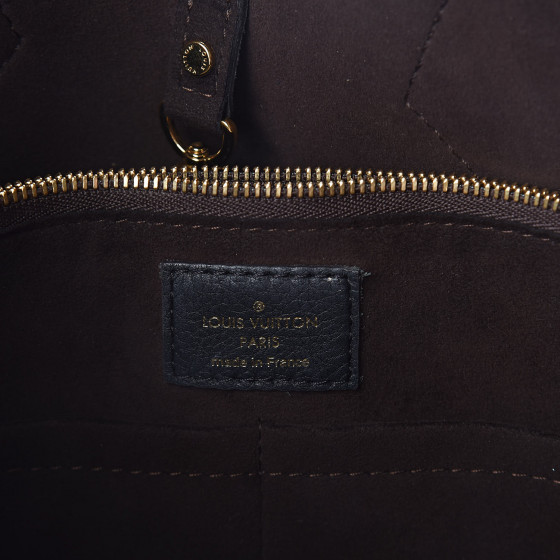 Louis Vuitton Kimono Size mm Cerise M40459 Monogram Calf Leather
