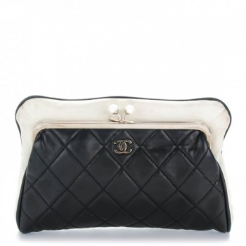 chanel kisslock clutch