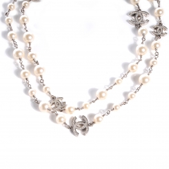 chanel pearl crystal necklace cc silver pinch zoom