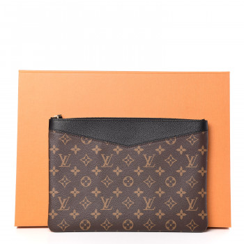 daily pouch louis vuitton black