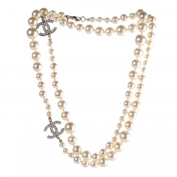 graduated chanel pearl necklace cc gold