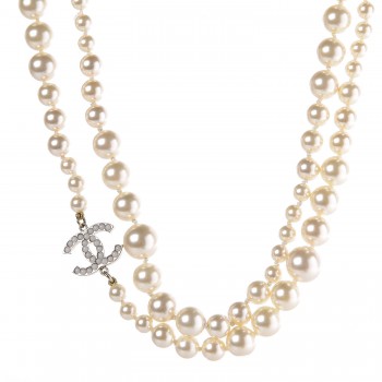 graduated chanel pearl necklace cc gold